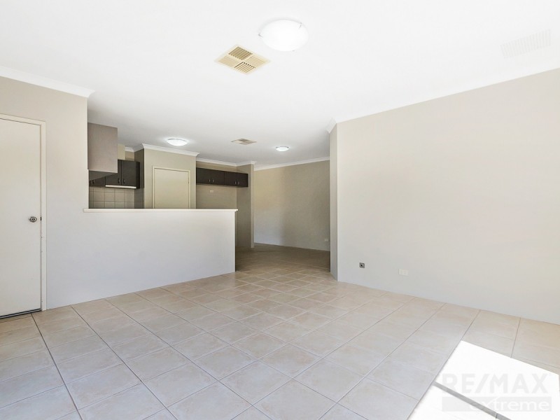 17b Ormond Bend, Butler WA 6036