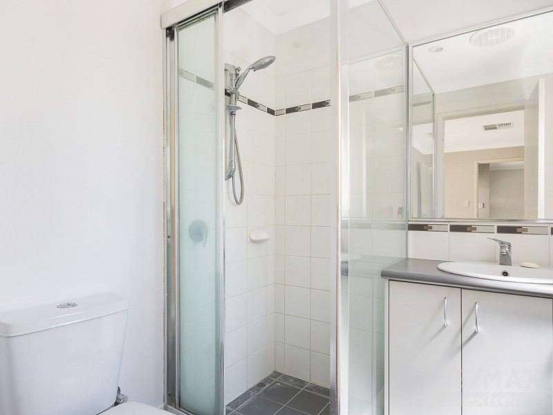 17b Ormond Bend, Butler WA 6036