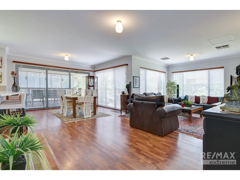 1 Brigantine Drive, Jindalee WA 6036