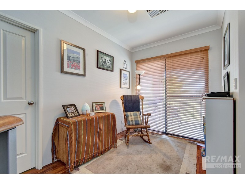 1 Brigantine Drive, Jindalee WA 6036