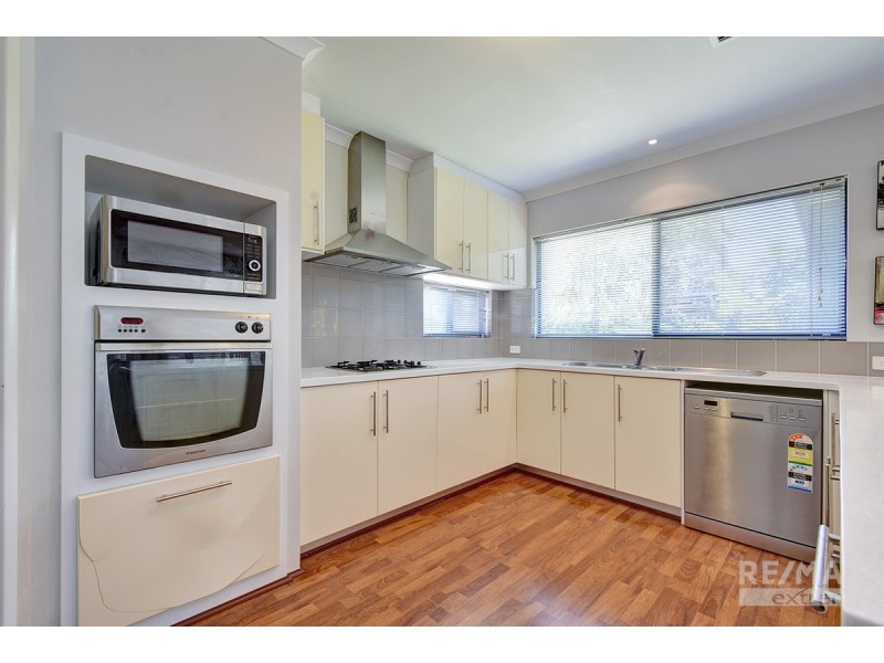 1 Brigantine Drive, Jindalee WA 6036
