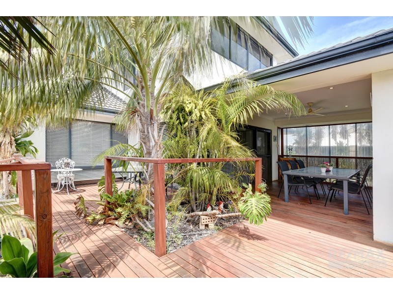 1 Brigantine Drive, Jindalee WA 6036