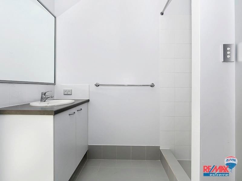 11 Frangista Road, Butler WA 6036