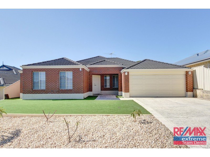69 Brightlands Circuit, Carramar WA 6031