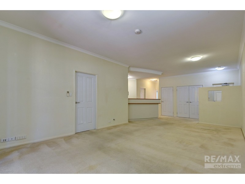 5/18 Kingsbury Road, Joondalup WA 6027