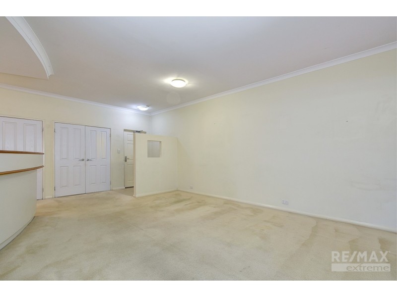 5/18 Kingsbury Road, Joondalup WA 6027