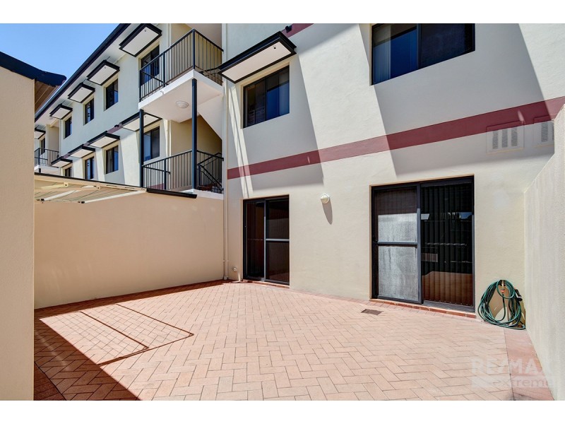 5/18 Kingsbury Road, Joondalup WA 6027