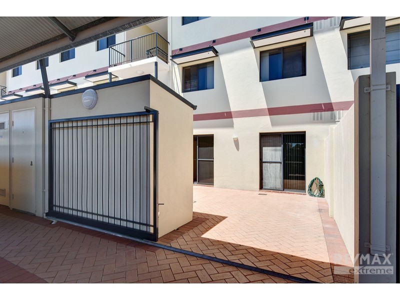 5/18 Kingsbury Road, Joondalup WA 6027