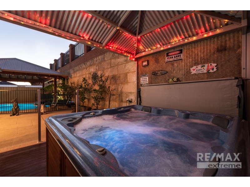 34 Abbey Green Road, Banksia Grove WA 6031