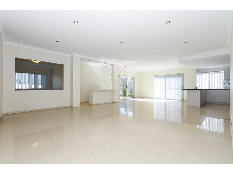 81 Beachside Parade, Yanchep WA 6035