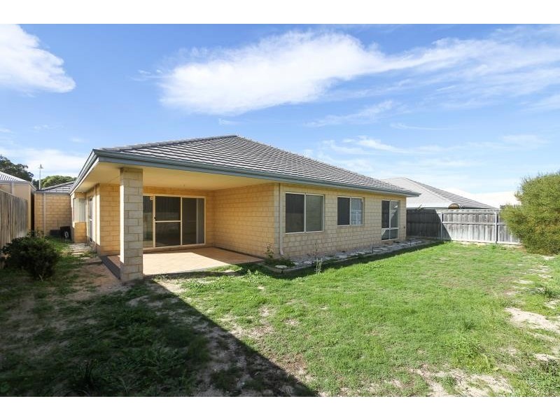 81 Beachside Parade, Yanchep WA 6035