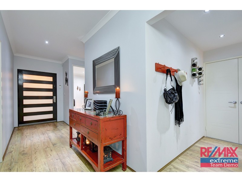 9 Salubris Street, Carramar WA 6031