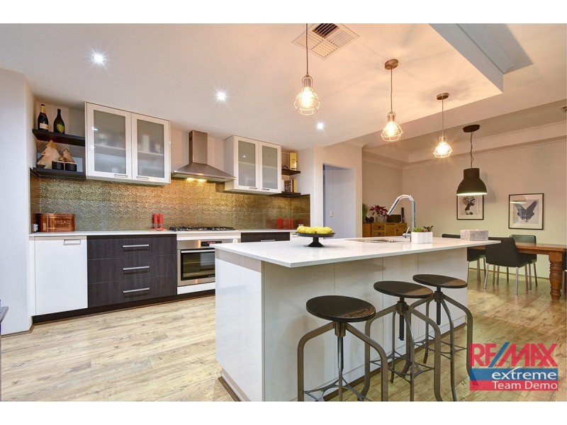 9 Salubris Street, Carramar WA 6031