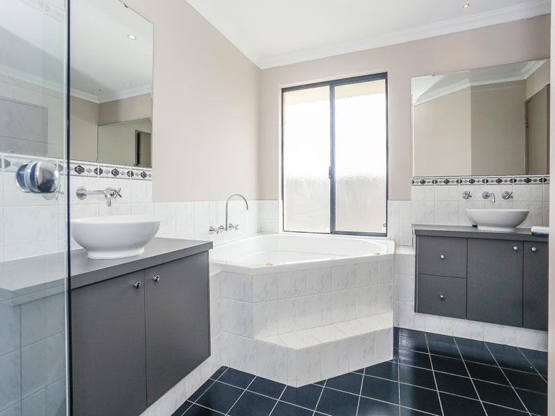 7 Carlin Way, Butler WA 6036