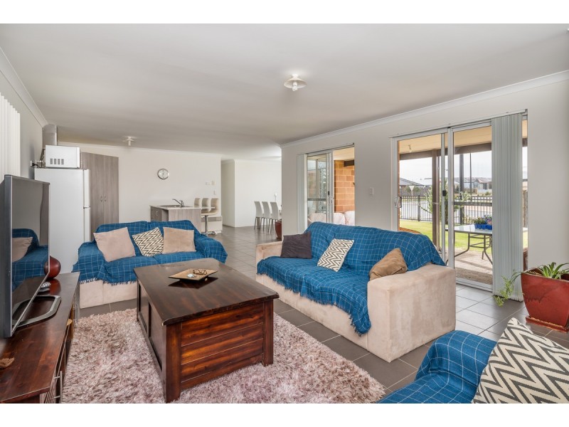 53 Carmathen Avenue, Butler WA 6036