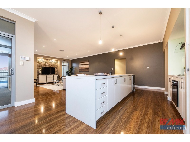 6 Deeside Road, Butler WA 6036