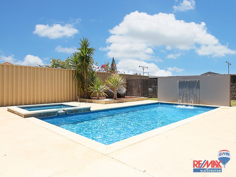 6 Deeside Road, Butler WA 6036