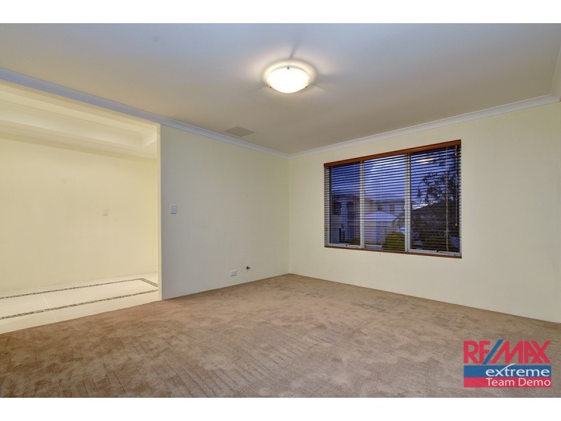 33 Labianca Vista, Carramar WA 6031