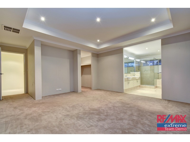 33 Labianca Vista, Carramar WA 6031