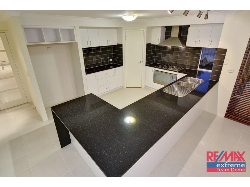 33 Labianca Vista, Carramar WA 6031