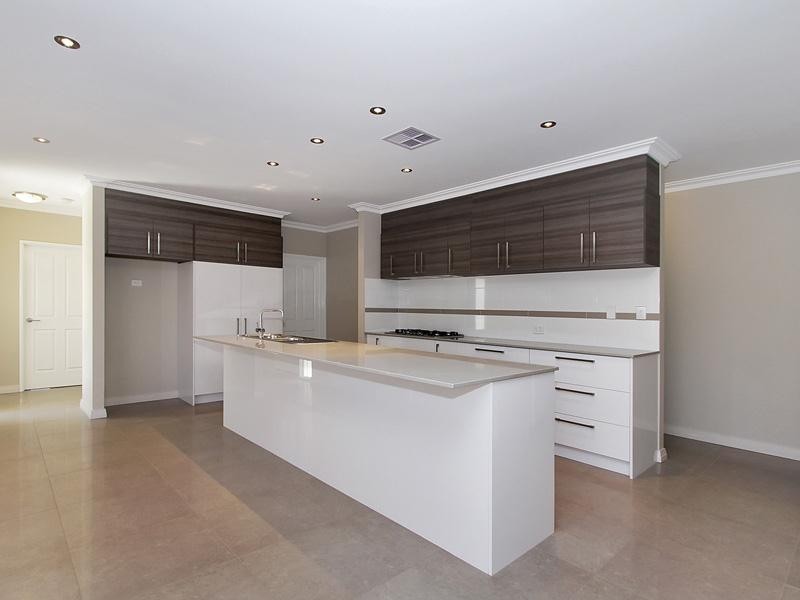 7/49 Discovery Circuit, Iluka WA 6028