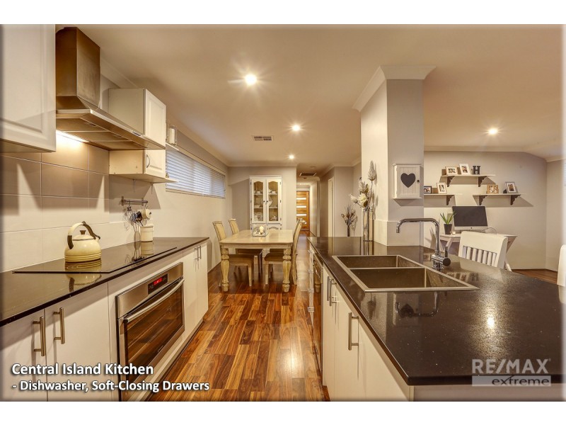 24 Waypoint Mews, Alkimos WA 6038