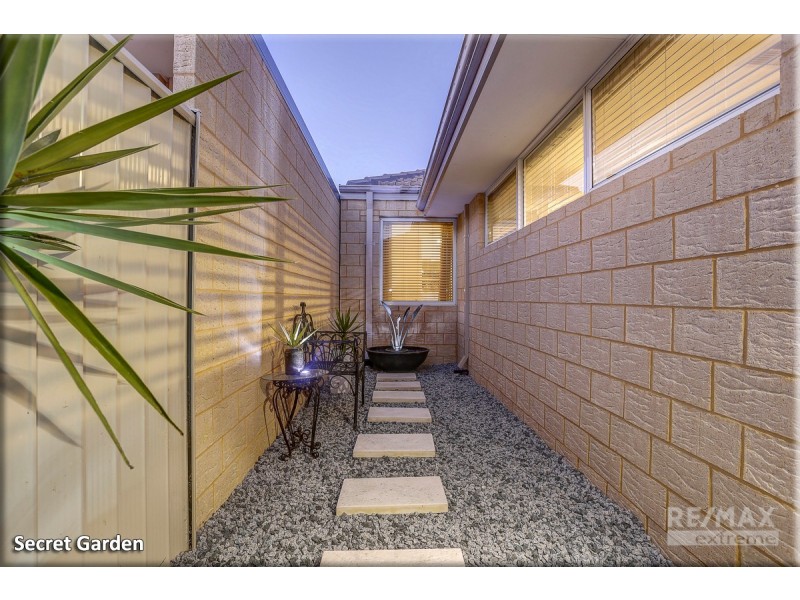 24 Waypoint Mews, Alkimos WA 6038