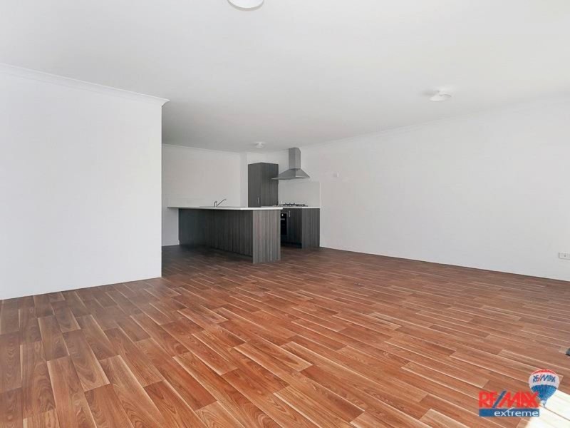 73 Cuddlepie Turn, Banksia Grove WA 6031