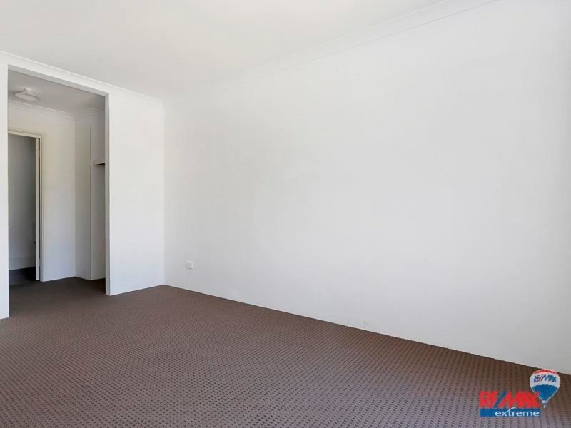 73 Cuddlepie Turn, Banksia Grove WA 6031