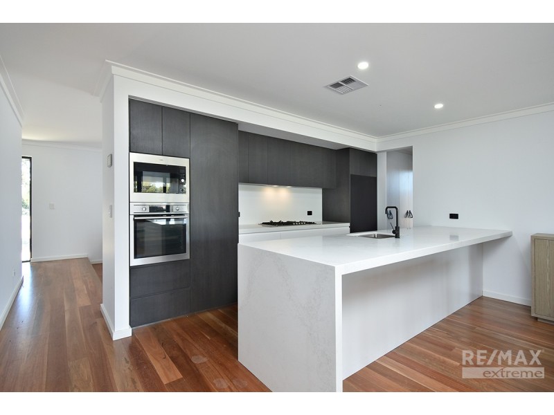 59 Scaphella Avenue, Mullaloo WA 6027