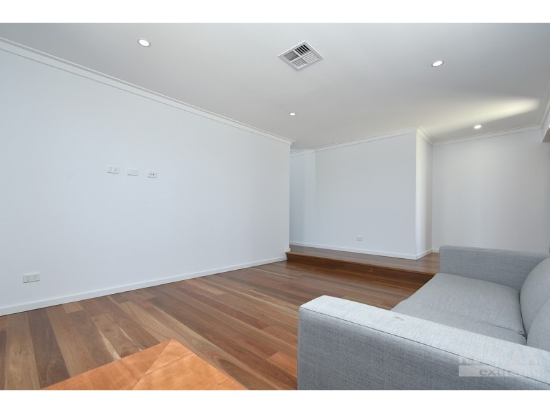 59 Scaphella Avenue, Mullaloo WA 6027