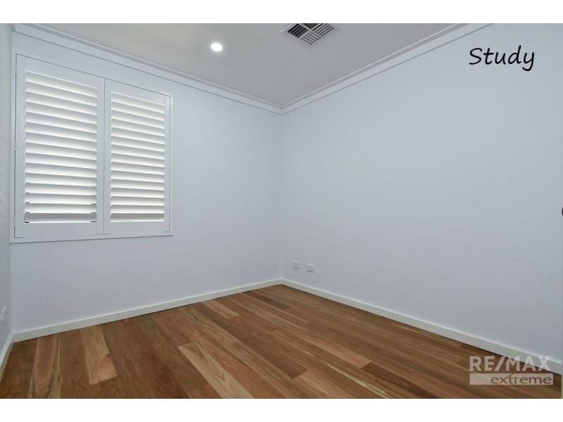 59 Scaphella Avenue, Mullaloo WA 6027