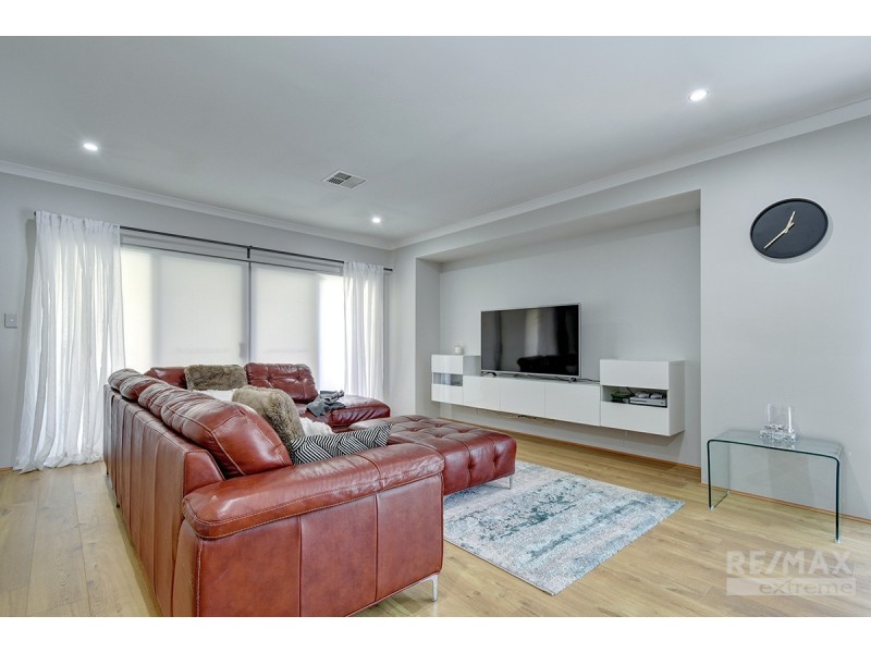 28 Carmine Street, Eglinton WA 6034