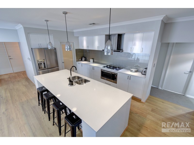 28 Carmine Street, Eglinton WA 6034