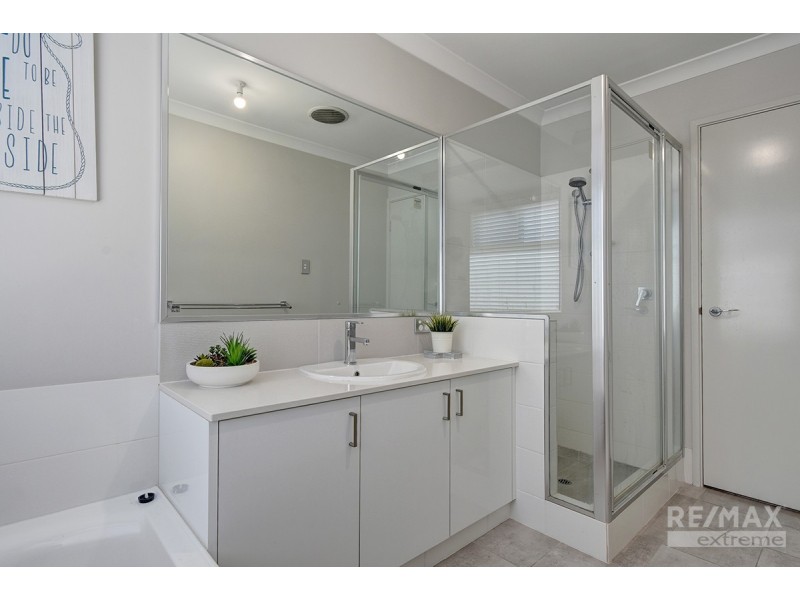 28 Carmine Street, Eglinton WA 6034