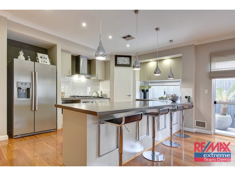 49 Whimbrel Vista, Tapping WA 6065