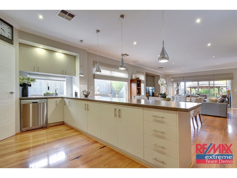 49 Whimbrel Vista, Tapping WA 6065