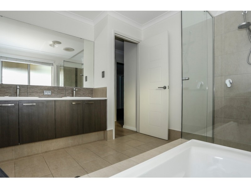 74 Cinnamon Meander, Two Rocks WA 6037