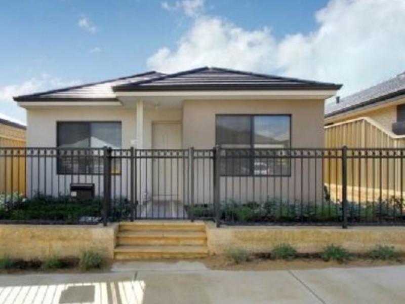 36 Billericay Circuit, Butler WA 6036