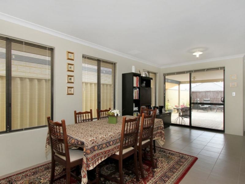 36 Billericay Circuit, Butler WA 6036