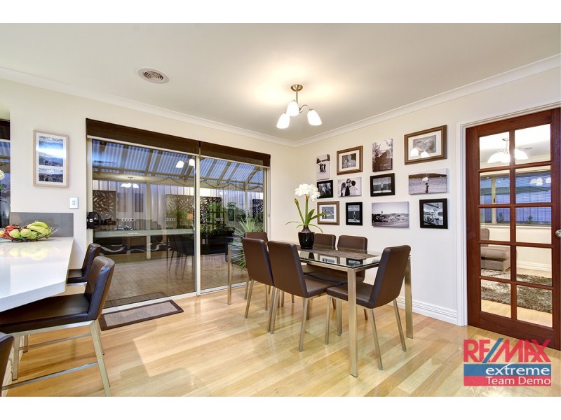 11 Keanefield Drive, Carramar WA 6031