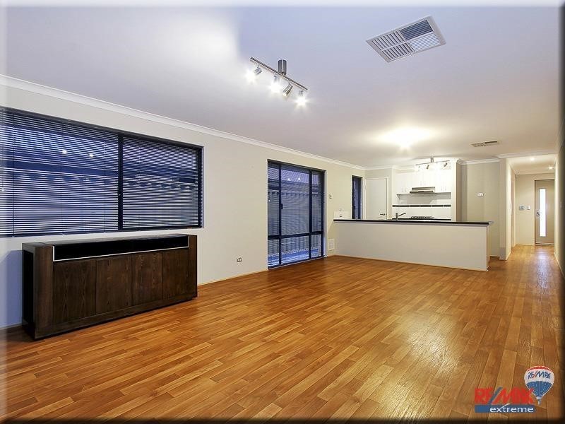 34 Finglass Meander, Butler WA 6036