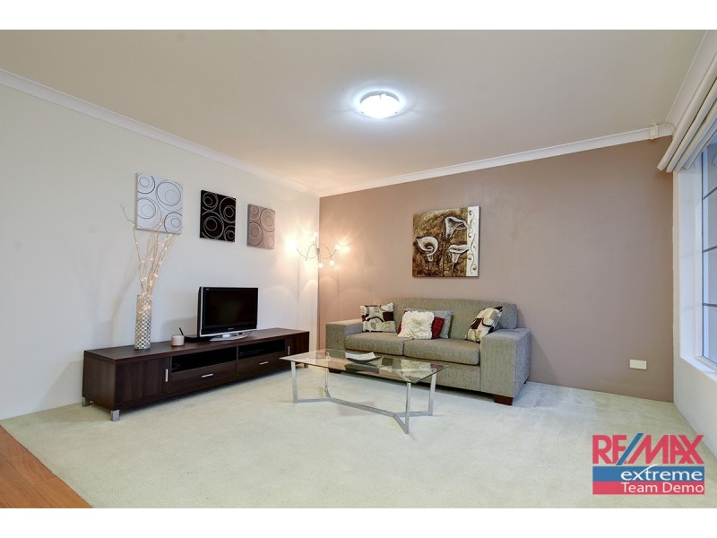 11 Martini Way, Tapping WA 6065