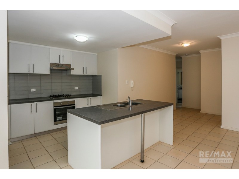 5/5 Eastleigh Loop, Currambine WA 6028