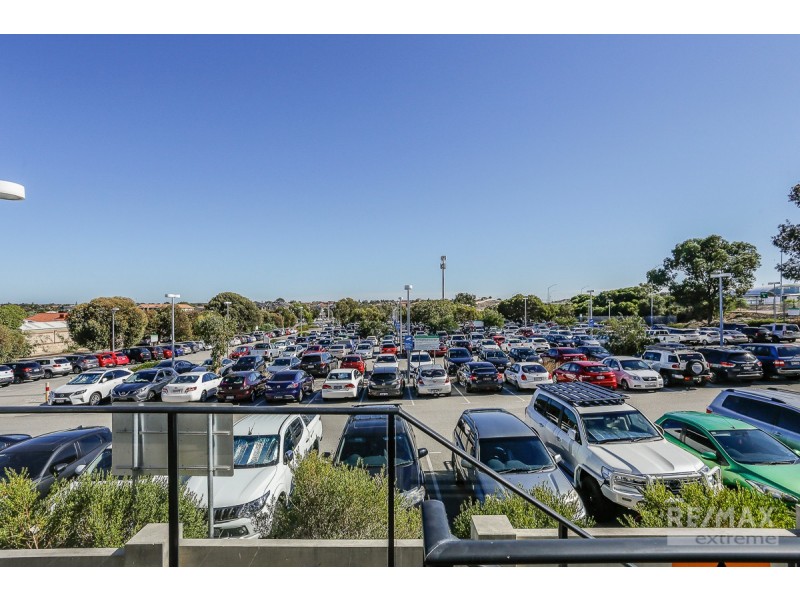 5/5 Eastleigh Loop, Currambine WA 6028