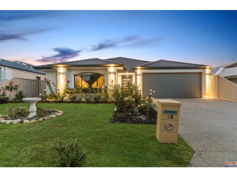 15 Grenadier Street, Two Rocks WA 6037