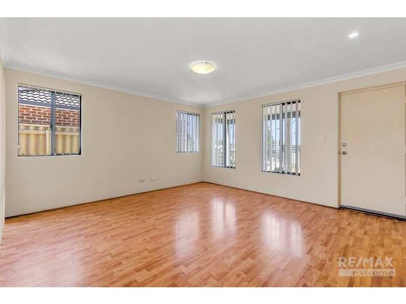 17 Tollesbury, Butler WA 6036