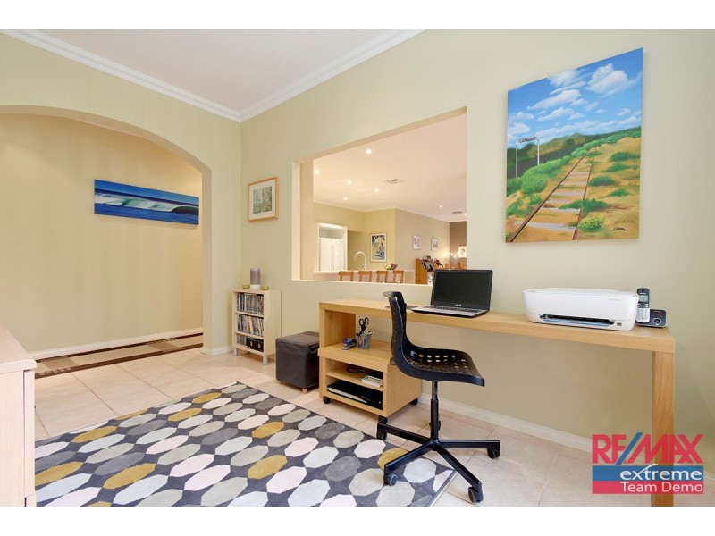 61 Tandara Fairway, Tapping WA 6065