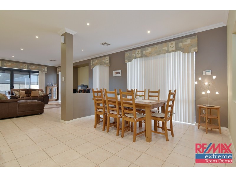 61 Tandara Fairway, Tapping WA 6065