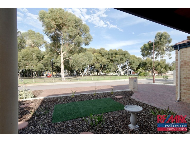 61 Tandara Fairway, Tapping WA 6065